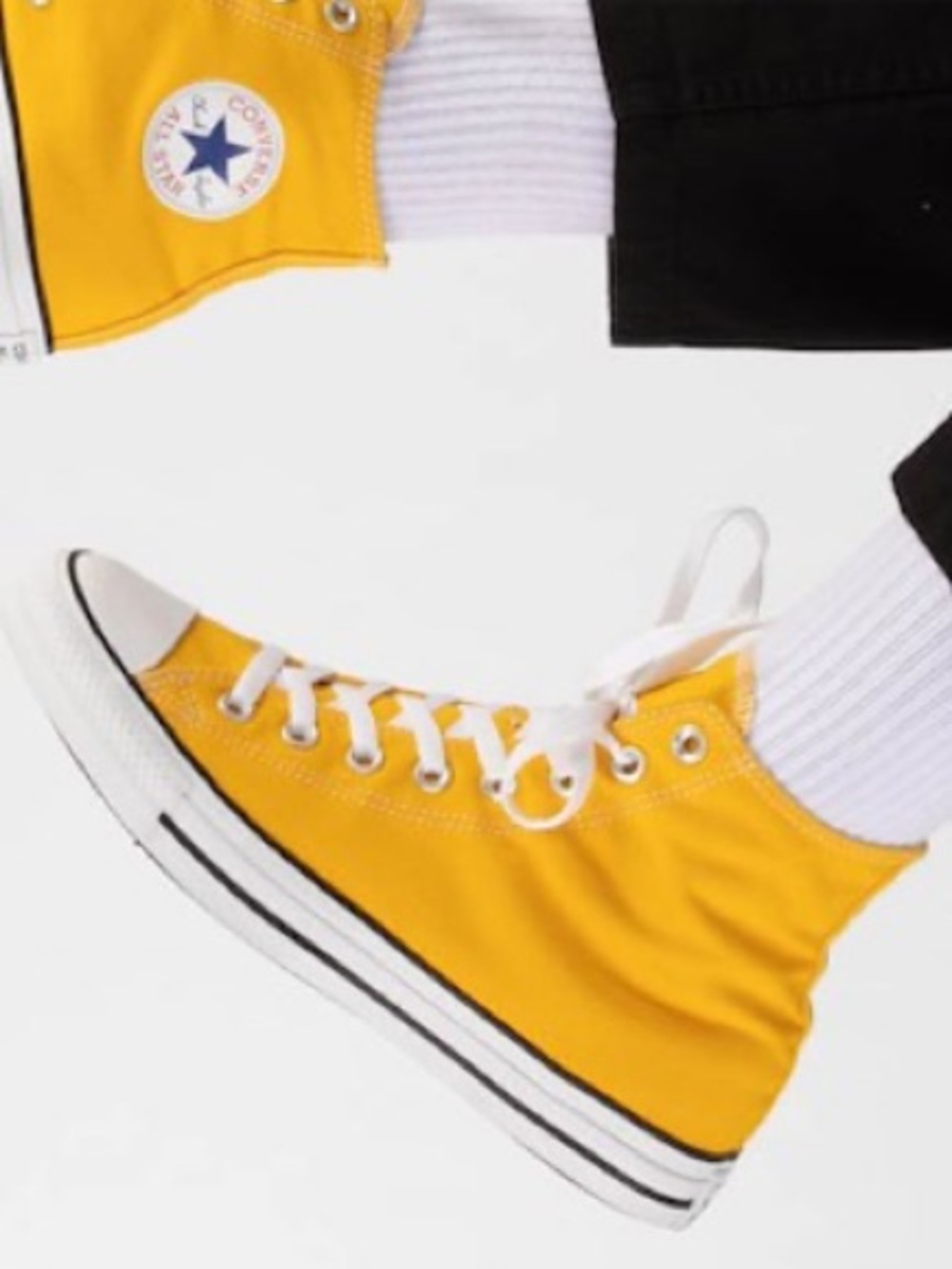 EXCELLENT CONDITION! CONVERSE CHUCK TAYLOR ALL STAR HI TOPS SIZE 7 WMNS 5 MNS